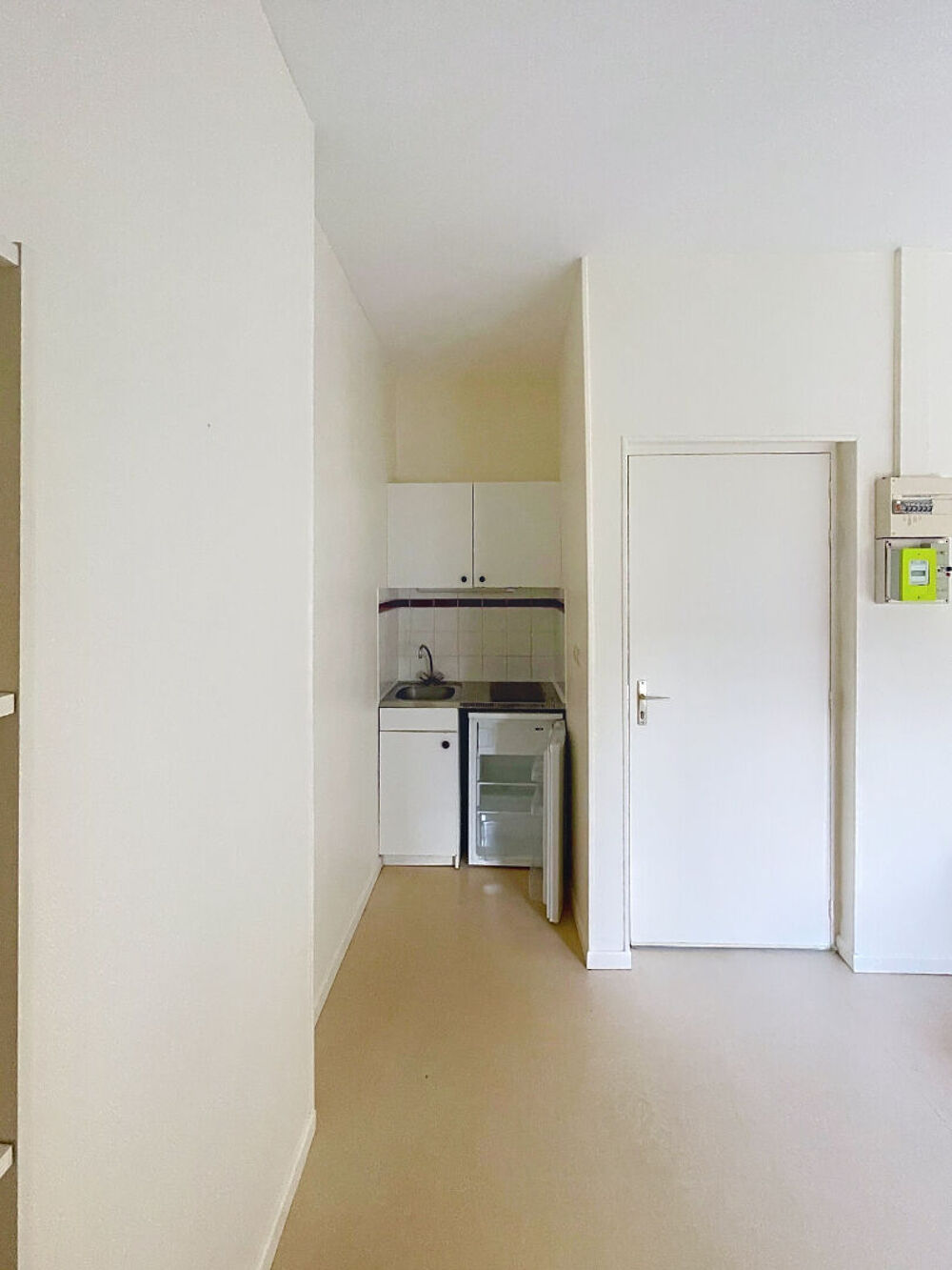 Location Appartement T1 - REIMS - quartier gare Reims
