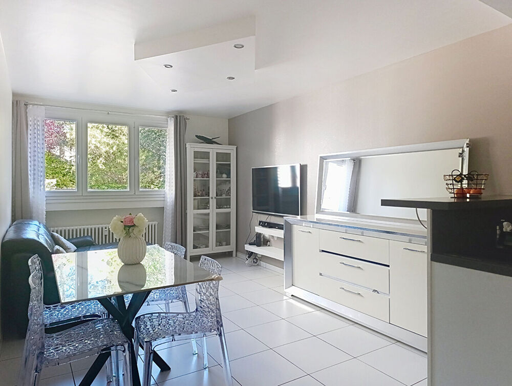 Appartement 3 pièces 58 m² · à Saint Etienne · 58 m² · 77 000 €
