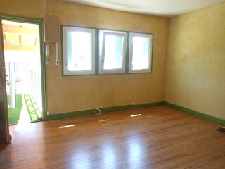  Appartement à louer 3 pièces 51 m²