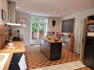  Maison � vendre 6 pi�ces 226 m�