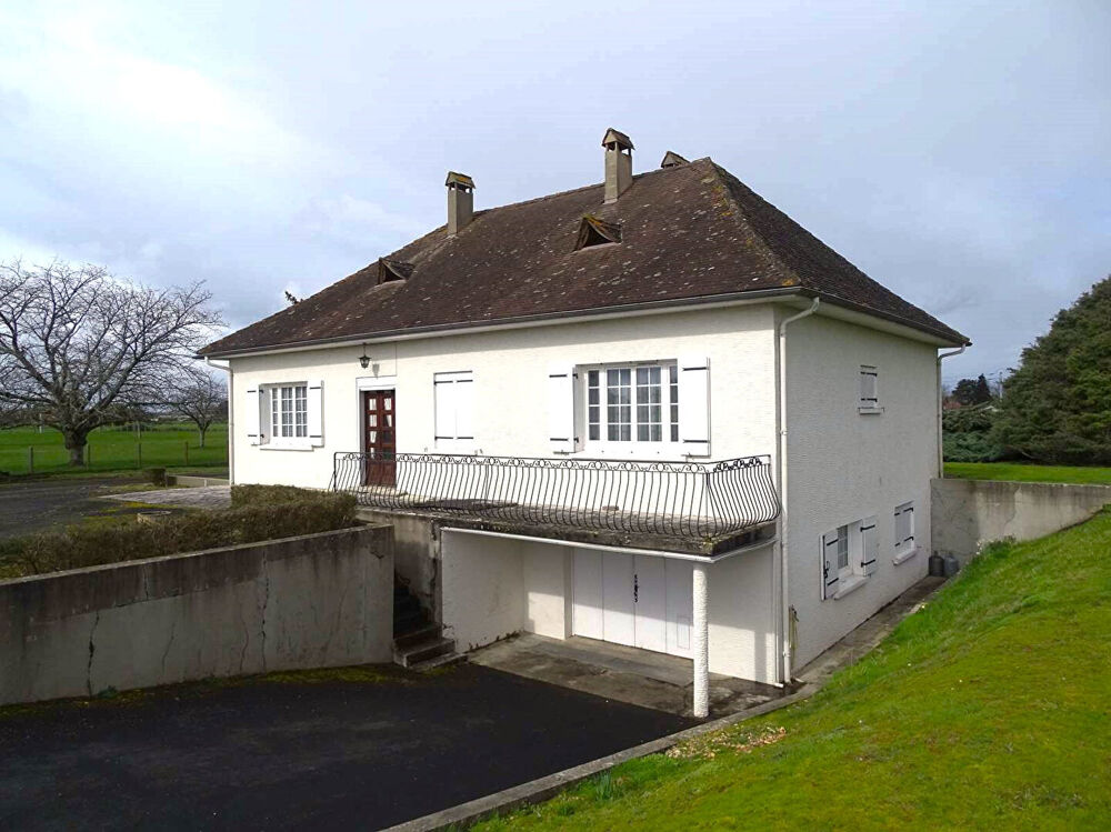 Maison Saint Medard De Mussidan 6 pièce(s) 150 m2