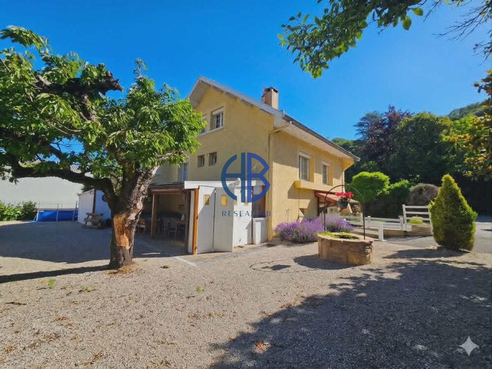 Maison Maubec 5 pièce(s) 91 m2