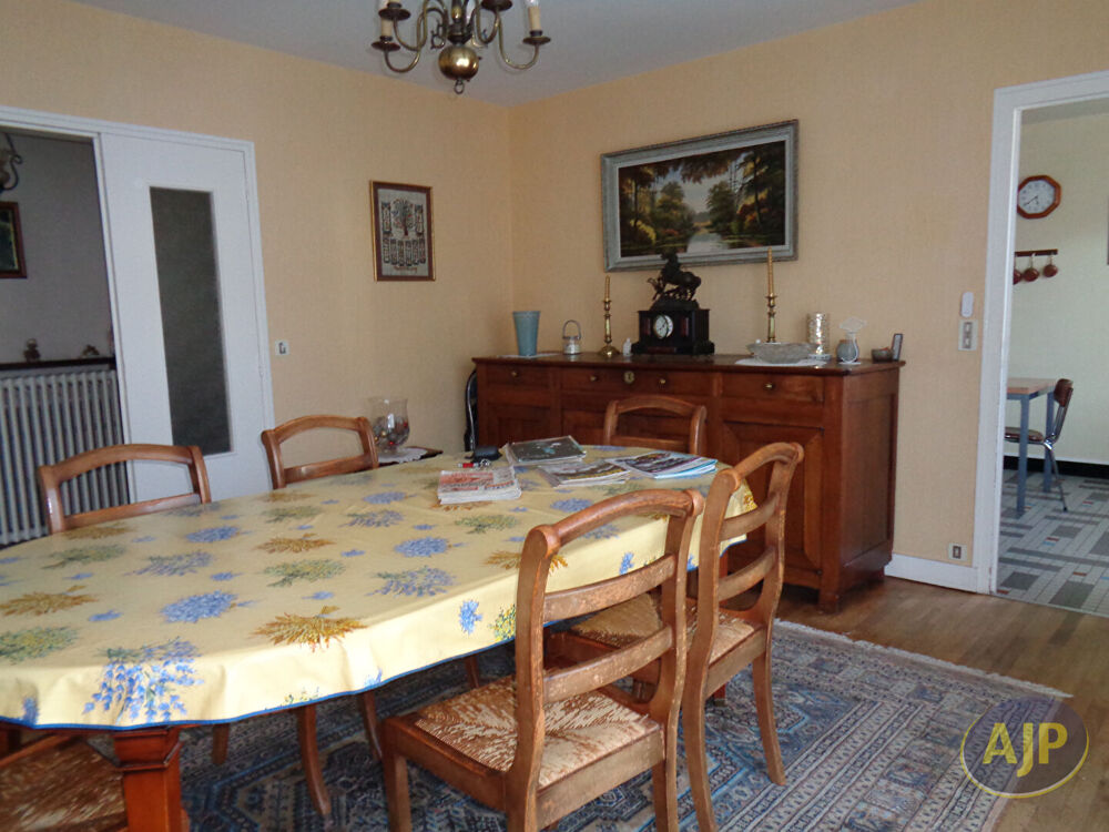 Maison Plumelec 8 pièce(s) 115 m2