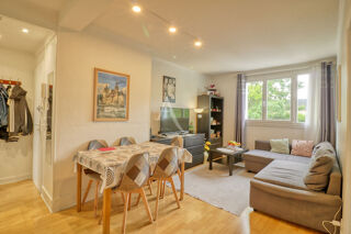 Appartement à louer 3 pièces 49 m²