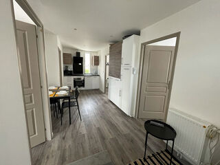  Appartement à louer 1 pièce 16 m²