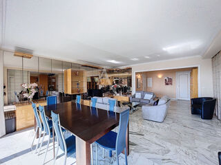  Appartement � vendre 5 pi�ces 141 m�