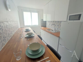  Appartement à louer 2 pièces 42 m²