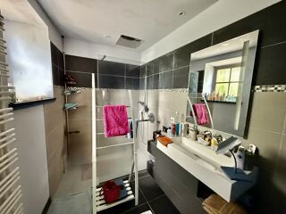  Maison � vendre 7 pi�ces 234 m�