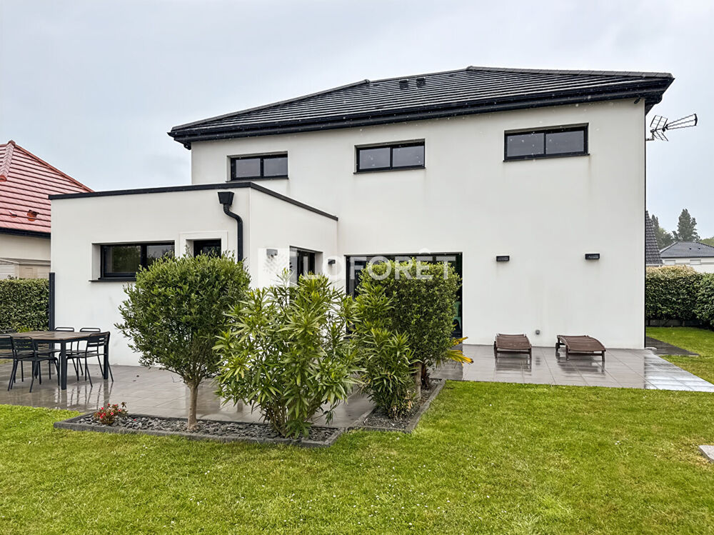 Maison Calais 145 m2 - 4 CHAMBRES - JARDIN - GARAGE