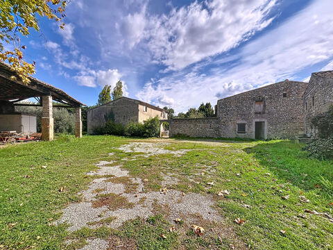   ETOILE SUR RHONE : Corps de ferme en pierre � r�nover 6 pi�ces 4 chambres et plusieurs d�pendances Maison - 6 pi�ce(s) - 126 m�