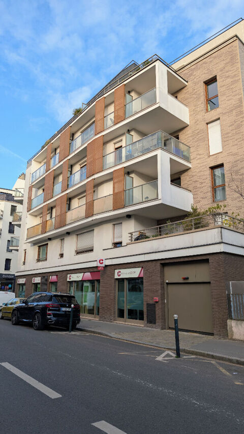  Parking / Garage � louer 