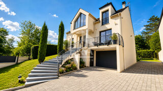  Maison à vendre 8 pièces 210 m²