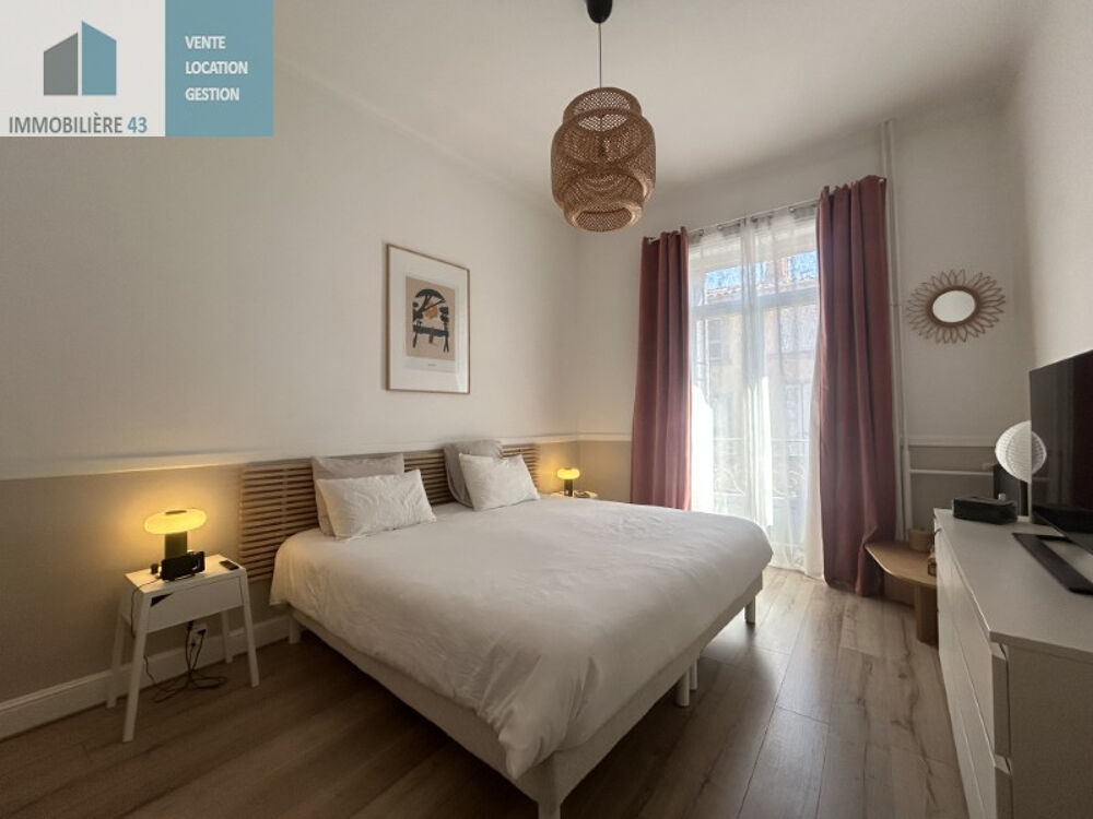 Vente Appartement T4 120 M2 RENOVE AVEC GARAGE CENTRE VILLE Le puy en velay