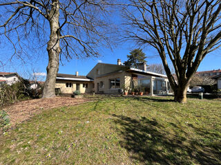  Maison � vendre 9 pi�ces 262 m�