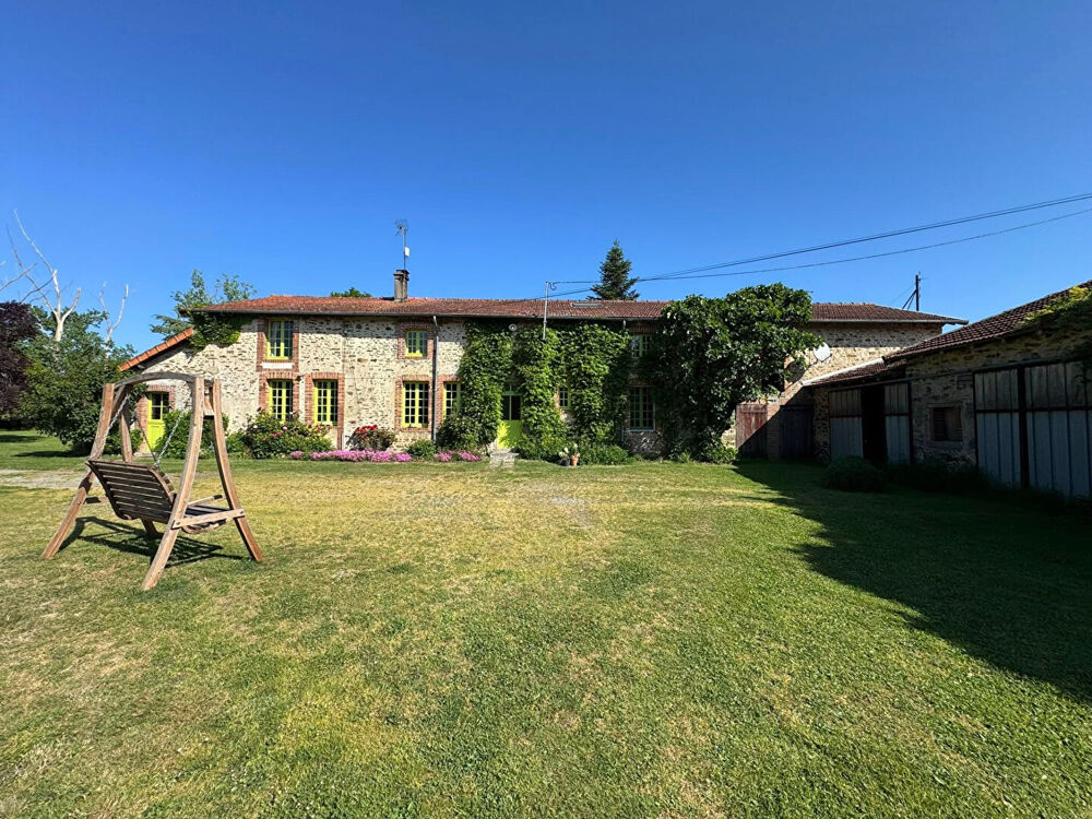 Maison 8 pièces 240 m² · à Bellac · 240 m² · 1 872 000 €