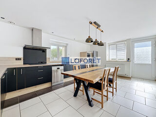  Maison 5 pièces 225 m² Leurville