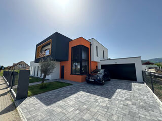  Maison  vendre 6 pices 170 m