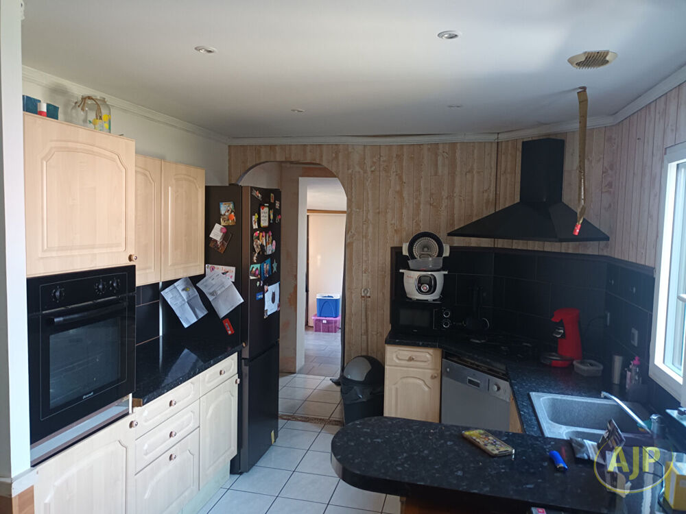 Vente Maison Maison Pluherlin 6 pièce(s) 116 m2 Pluherlin