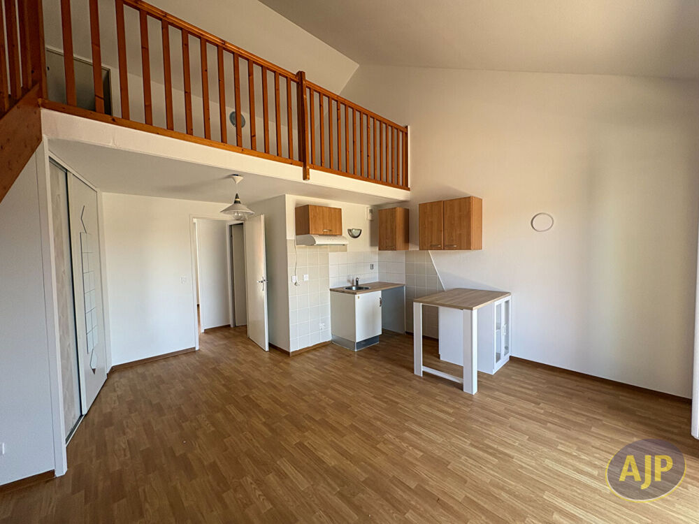 Location Appartement Appartement T3 rénové avec Mezzanine Le verdon sur mer
