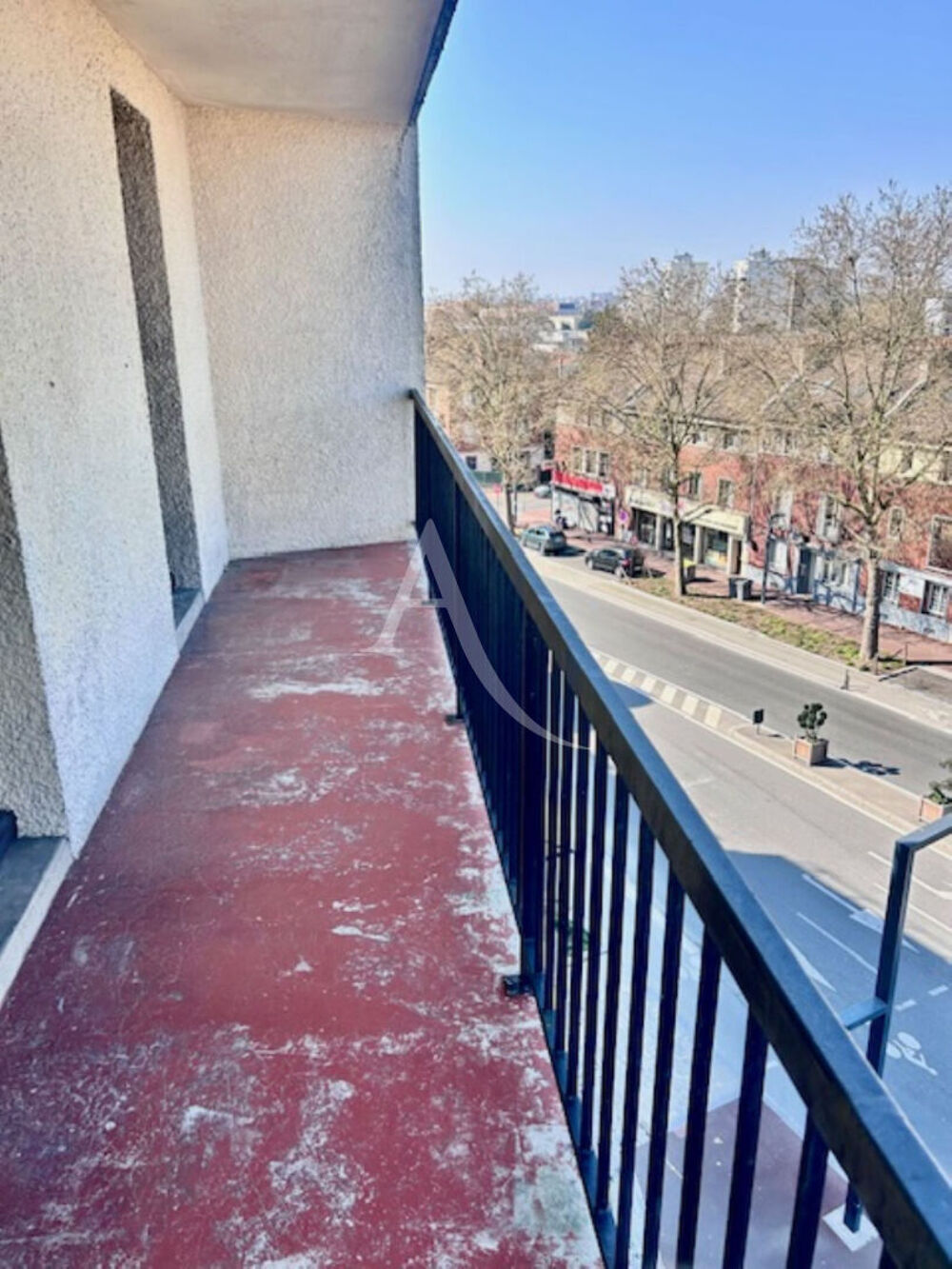 Appartement 4 pièces 72 m² · à Le Bourget · 72 m² · 180 000 €