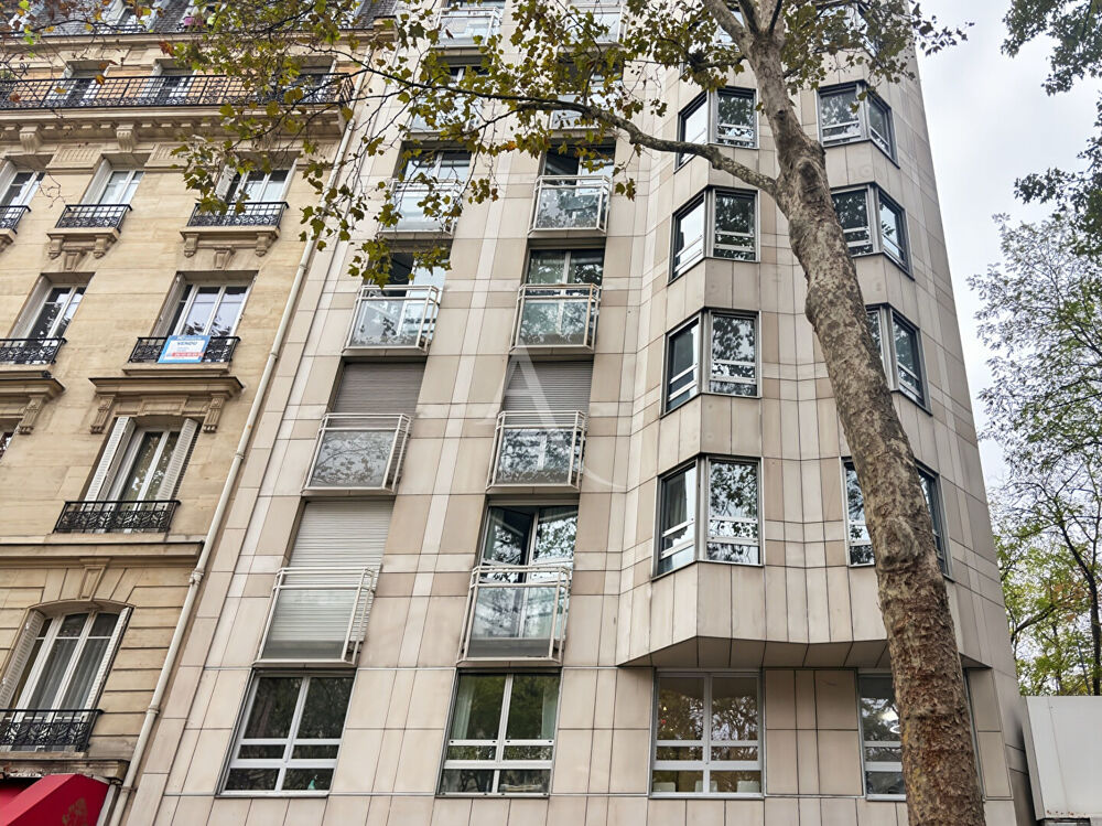 Vente Appartement Appartement Paris 3 pièces74.70 m2 Paris 12