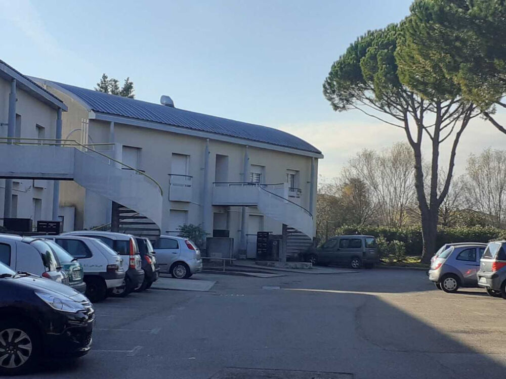 Location Appartement NIMES-LYCEE PHILIPPE LAMOUR - STUDIO 20.74 m2 EN REZ-DE-CHAUSSEE AVEC  FACILITÉ PARKING Nimes