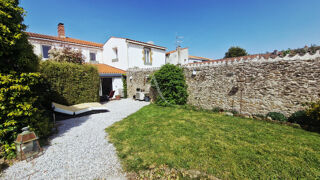  Maison � vendre 6 pi�ces 247 m�