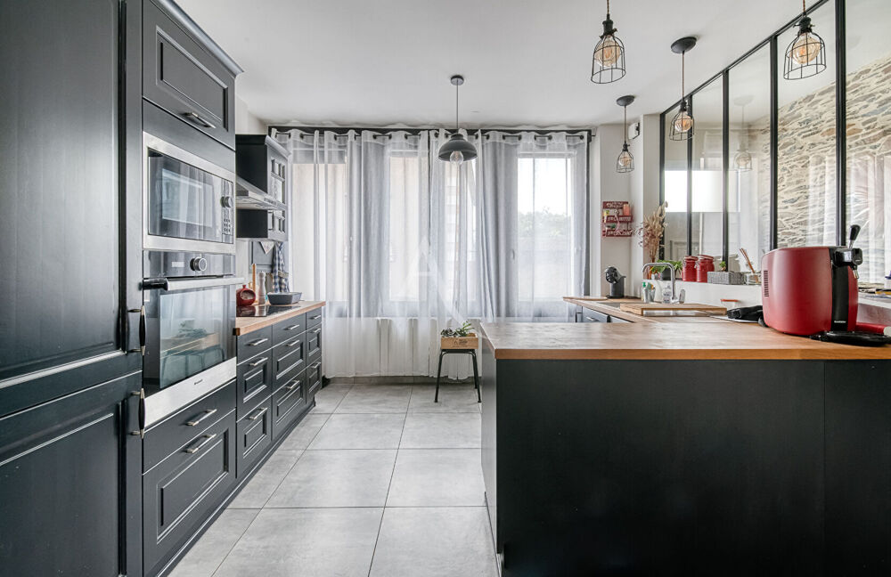 Maison de ville rénovée au coeur de Segré