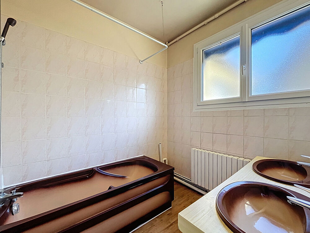 Appartement Elbeuf 3 pièce(s) 56 m2