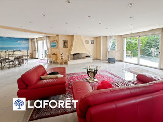  Maison � vendre 10 pi�ces 225 m�