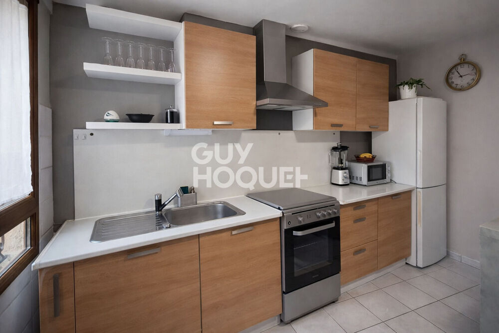 Maison Nezel 5 pièce(s) 106 m2