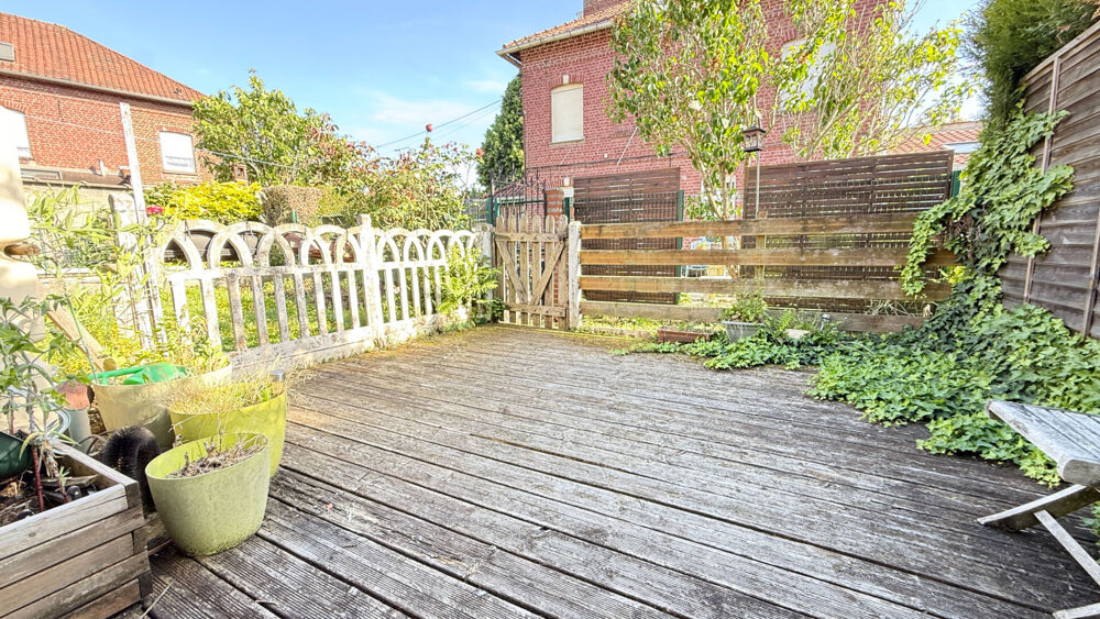 Maison 3 chambres avec extérieure et dépendance