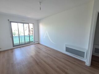  Appartement à louer 2 pièces 40 m²