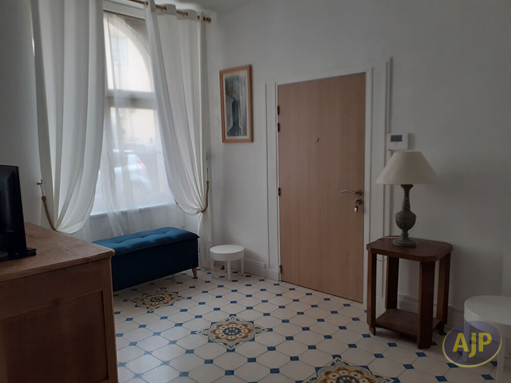 Location Appartement Appartement  MEUBLÉ -T1  bis- Redon Redon