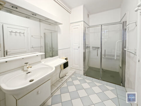  Maison � louer 6 pi�ces 197 m�