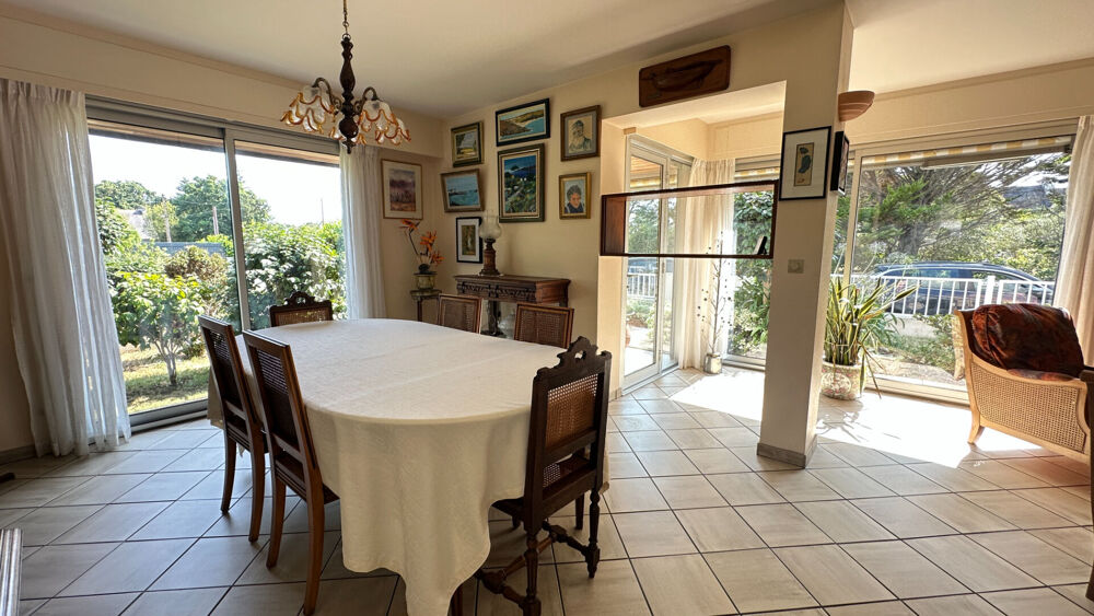 Fouesnant, jolie maison de 3 chambres, au calme, en fond d'impasse.