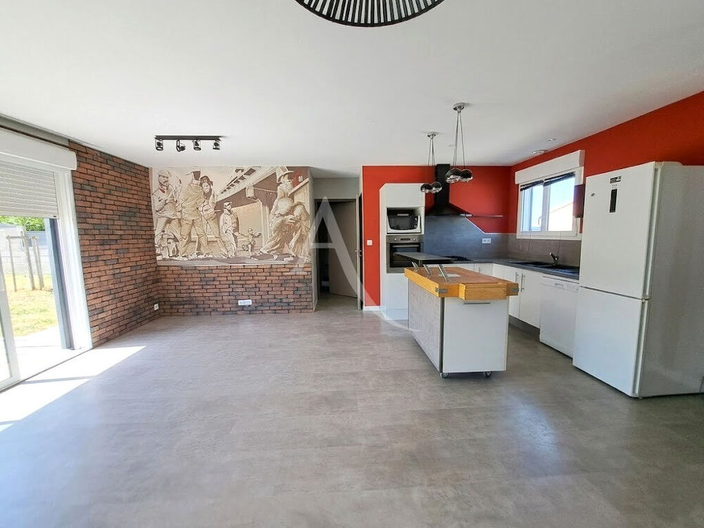 Maison de plain-pied de 70 m² sur terrain clos de 519 m² ? Mesnard-la-Barotière
