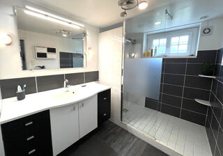  Maison � vendre 8 pi�ces 220 m�