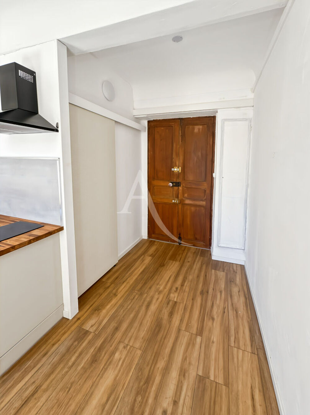 Location Appartement Studio Le Cannet 1 pièce 19.61 m2 - à louer vide à l'année Le cannet
