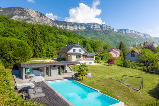  Maison à vendre 6 pièces 326 m²