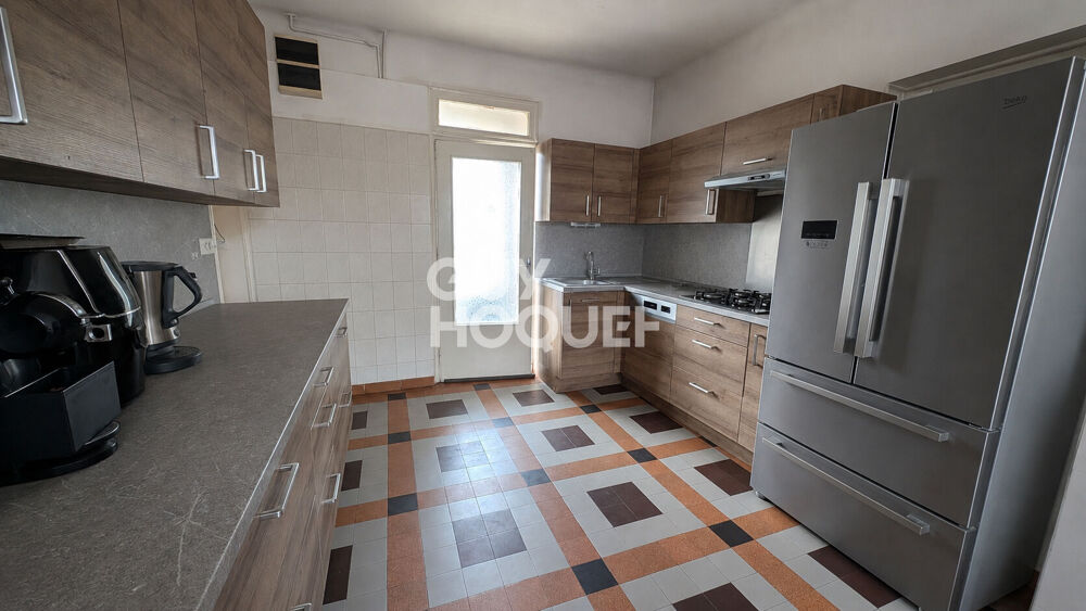 EPONE - Maison familiale 5 chambres et dépendance