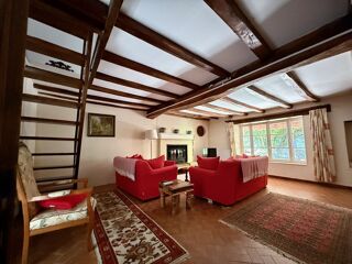  Maison à vendre 14 pièces 324 m²