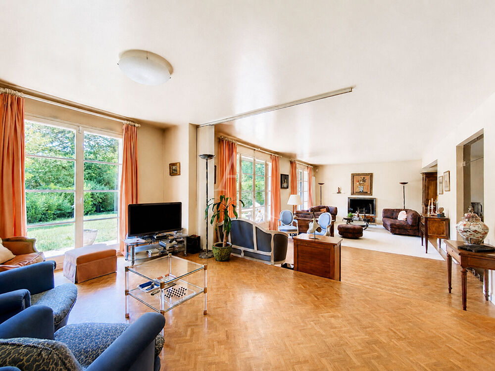 Vente Maison Maison de 260.75 m² - Chavenay Saint nom la breteche