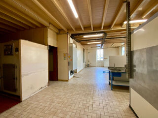  Immeuble � vendre 10 pi�ces 430 m�