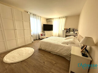  Maison à vendre 10 pièces 264 m²