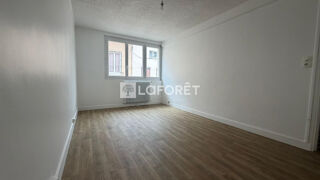  Appartement à louer 2 pièces 50 m²