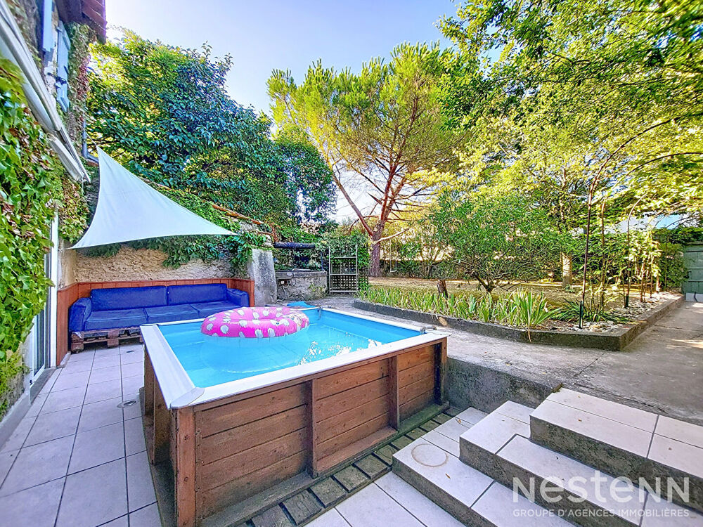 Vente Maison A Vendre Maison en pierre rénovée de 180 m² avec garage et jardin au centre de Valence-sur-Baïse Valence sur baise
