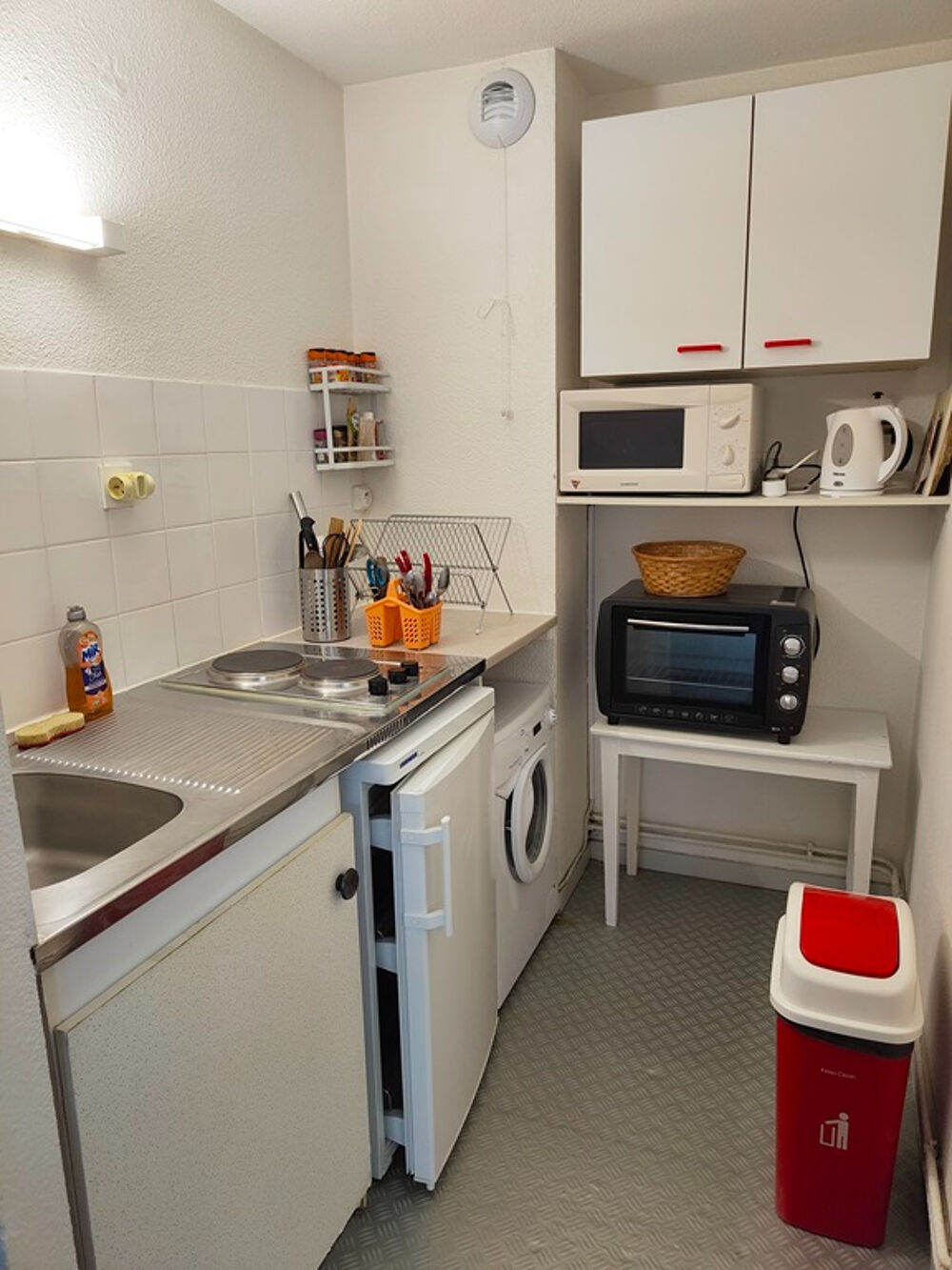 Location Appartement Studio meublé 26.13m² + pkg Bordeaux