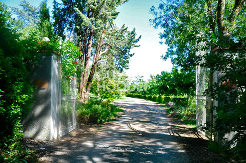 Vente Villa Demeure de prestige  11 pi�ce(s) 580 m2 Caraman