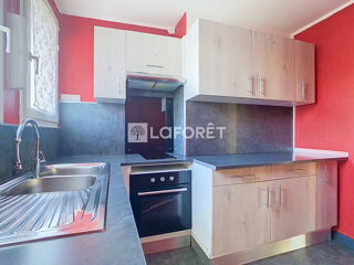 Location Appartement Appartement de type T3 73.27m2 à Neufchâteau Neufchateau